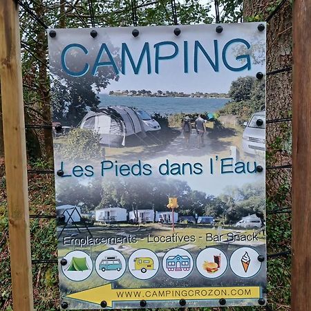 Hebergements Camping "Les Pieds Dans L'Eau" Крозон Екстер'єр фото